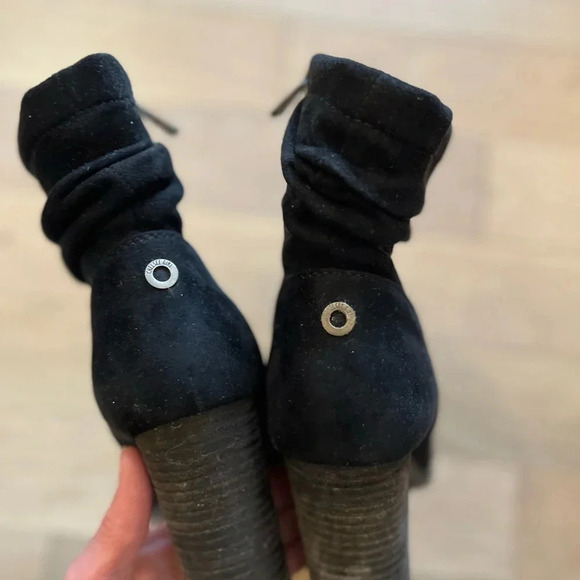 Chelsee girl black heeled booties size 7 - Picture 6 of 9